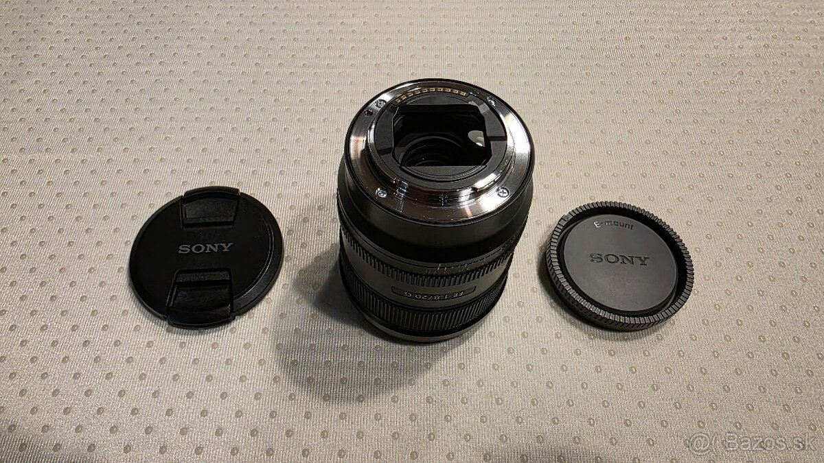 SONY FE f1,8/ 20 G - 3