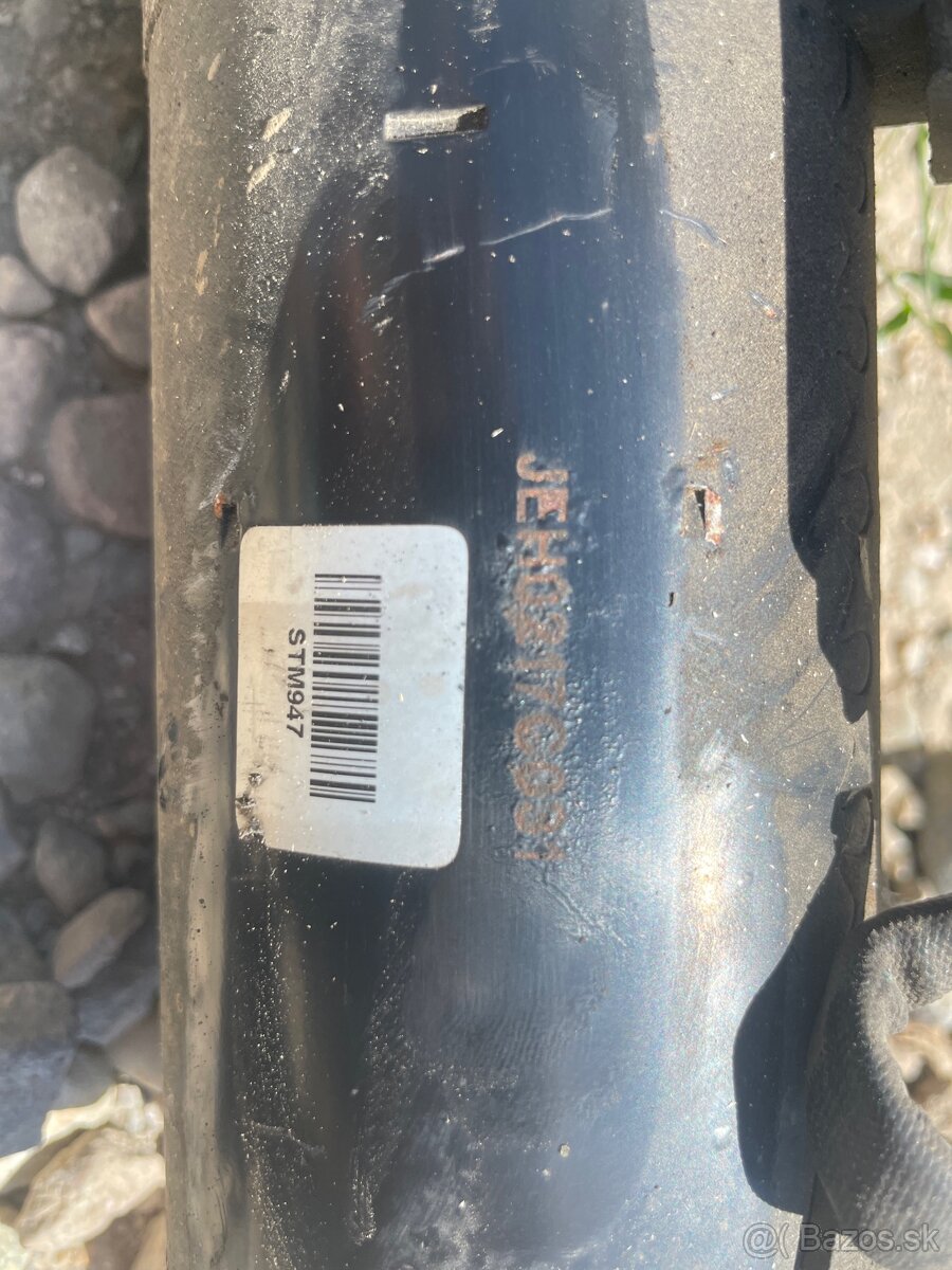 Predám štartér na golf5 - 3