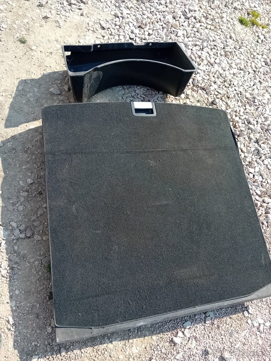 Dvojite dno do kufra Golf 4,Bora variant - 3