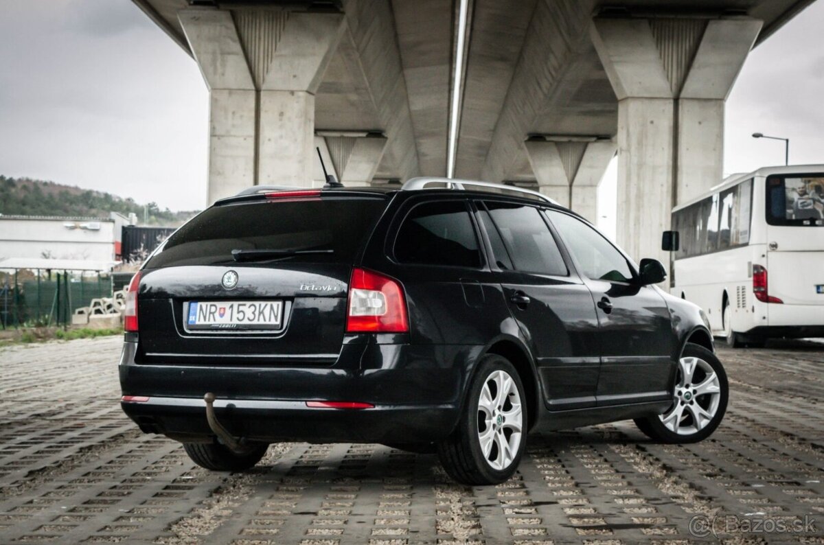 Škoda Octavia Combi 1.4 TSI Elegance - 3