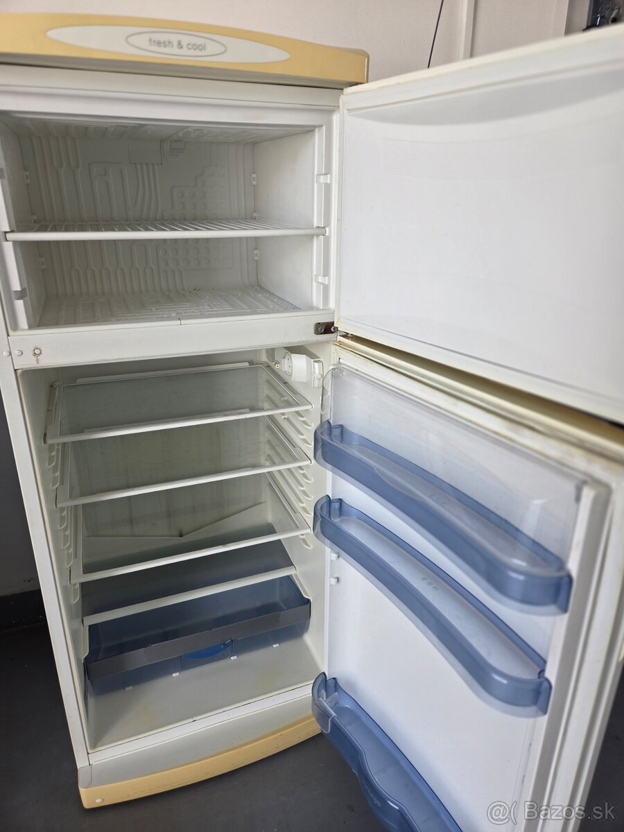 chladnicka Gorenje - 3