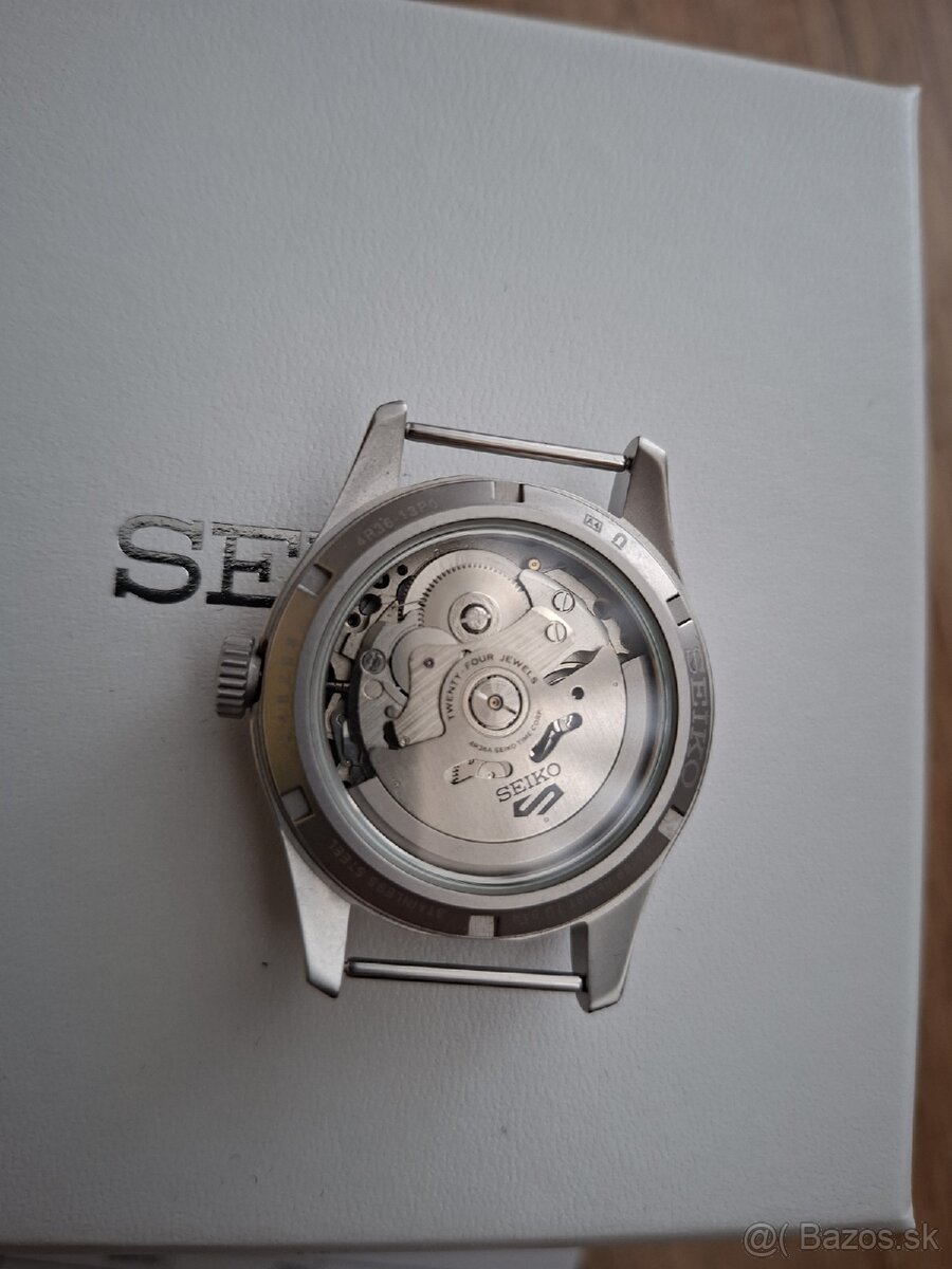 Seiko 5 SRPJ83K1 Automatic - 3