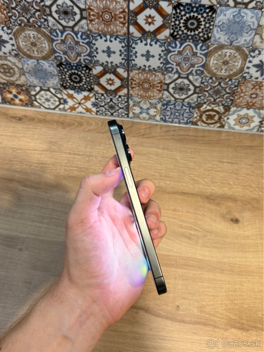 iPhone 15 Pro Max 256Gb Ako nový - 3