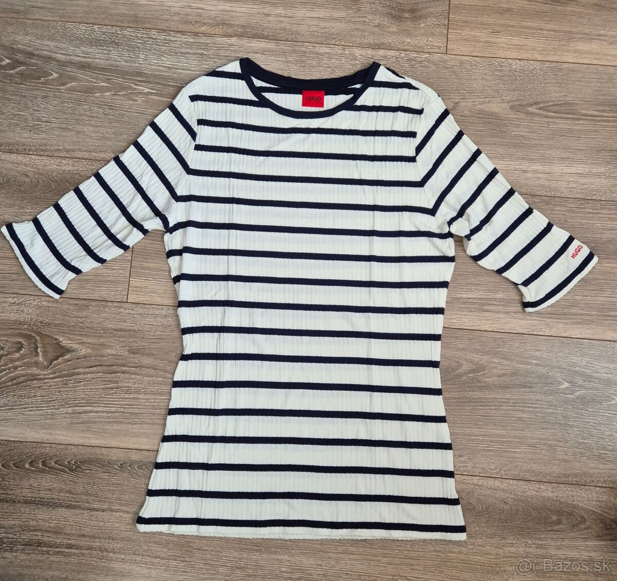 Hugo Boss dámske tričko - 3