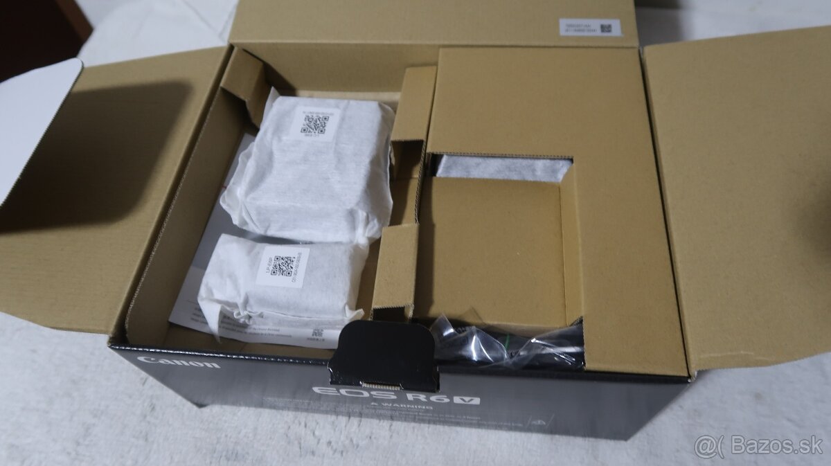 CANON EOS R6 V - 3