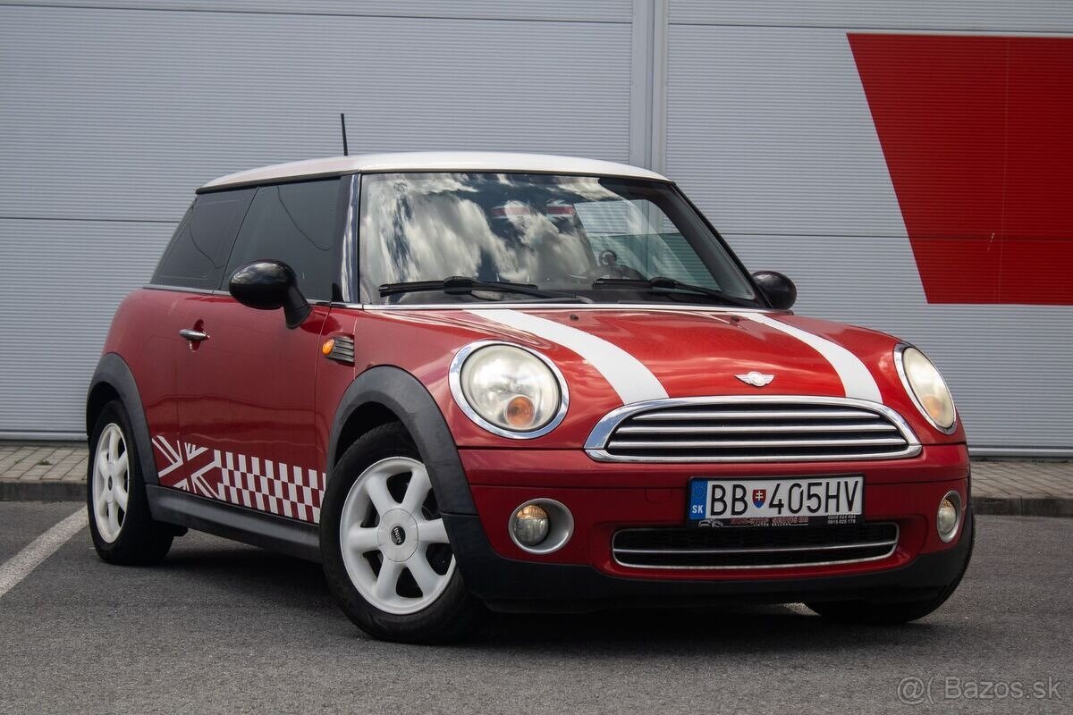 Mini Cooper 1.6 88kW (2007) - 3