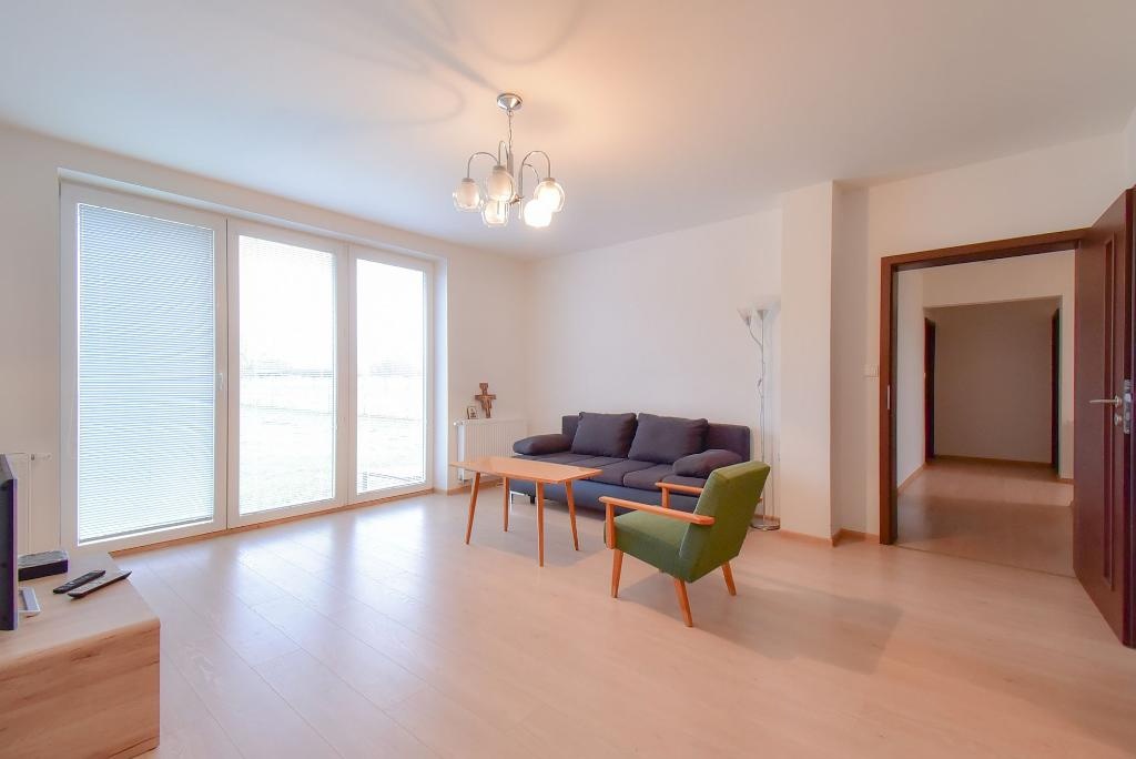 Moderný 4-izbový bungalov-Kokšov Bakša - 3