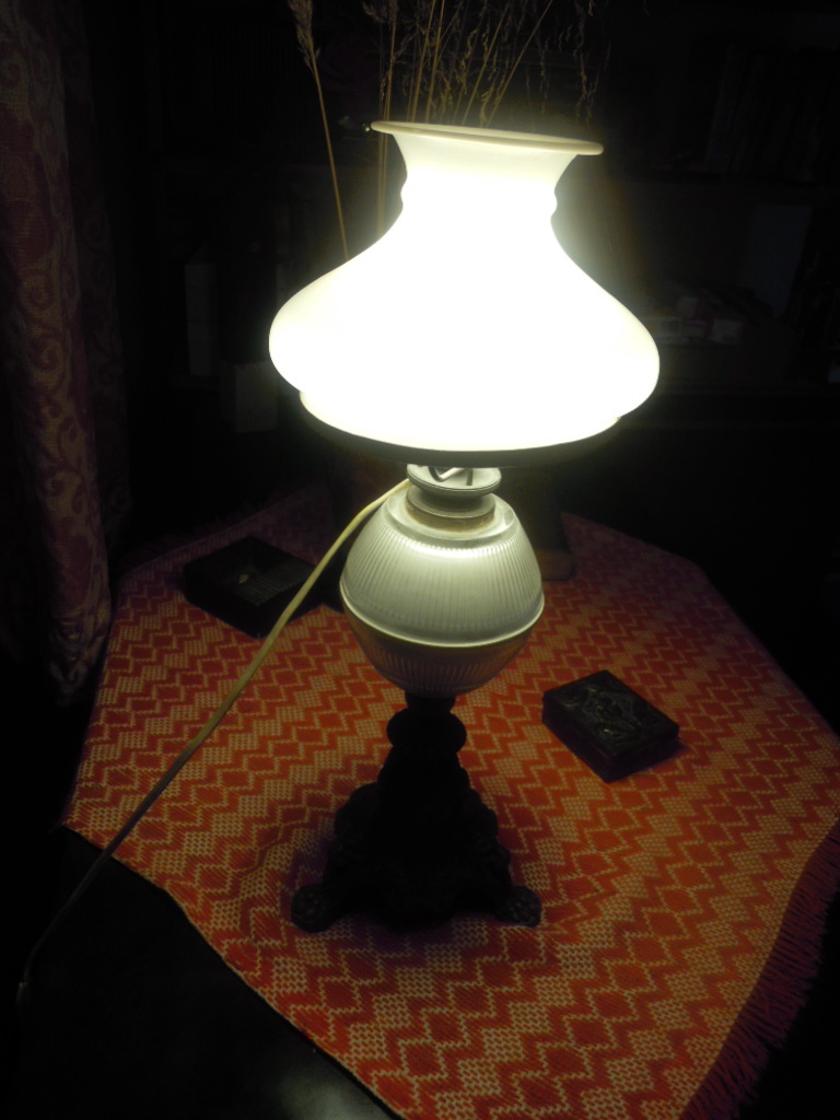 Starožitná stolová lampa - 3