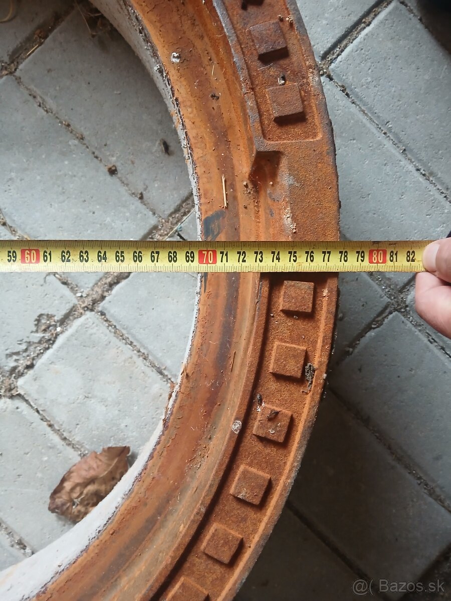 Kanalizacny poklop - 3