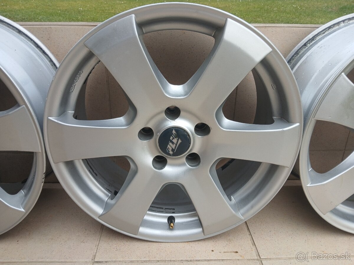 Hliníkové disky R17 5x112 AUTEC - 3