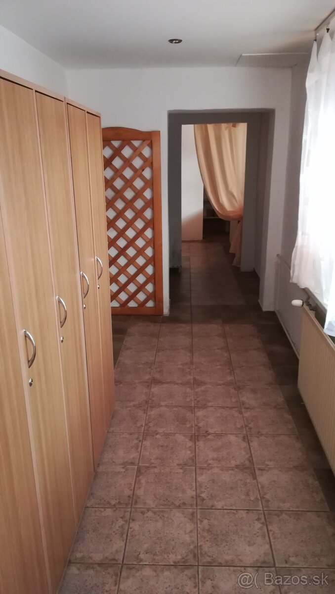 izba v RD Banská Bystrica - Kollárova - 3