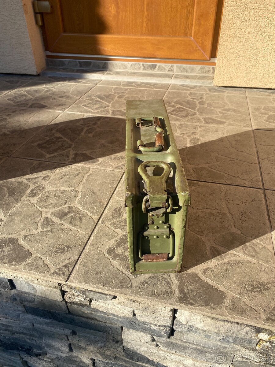 Predám nemecký kastlík č.3 - 3