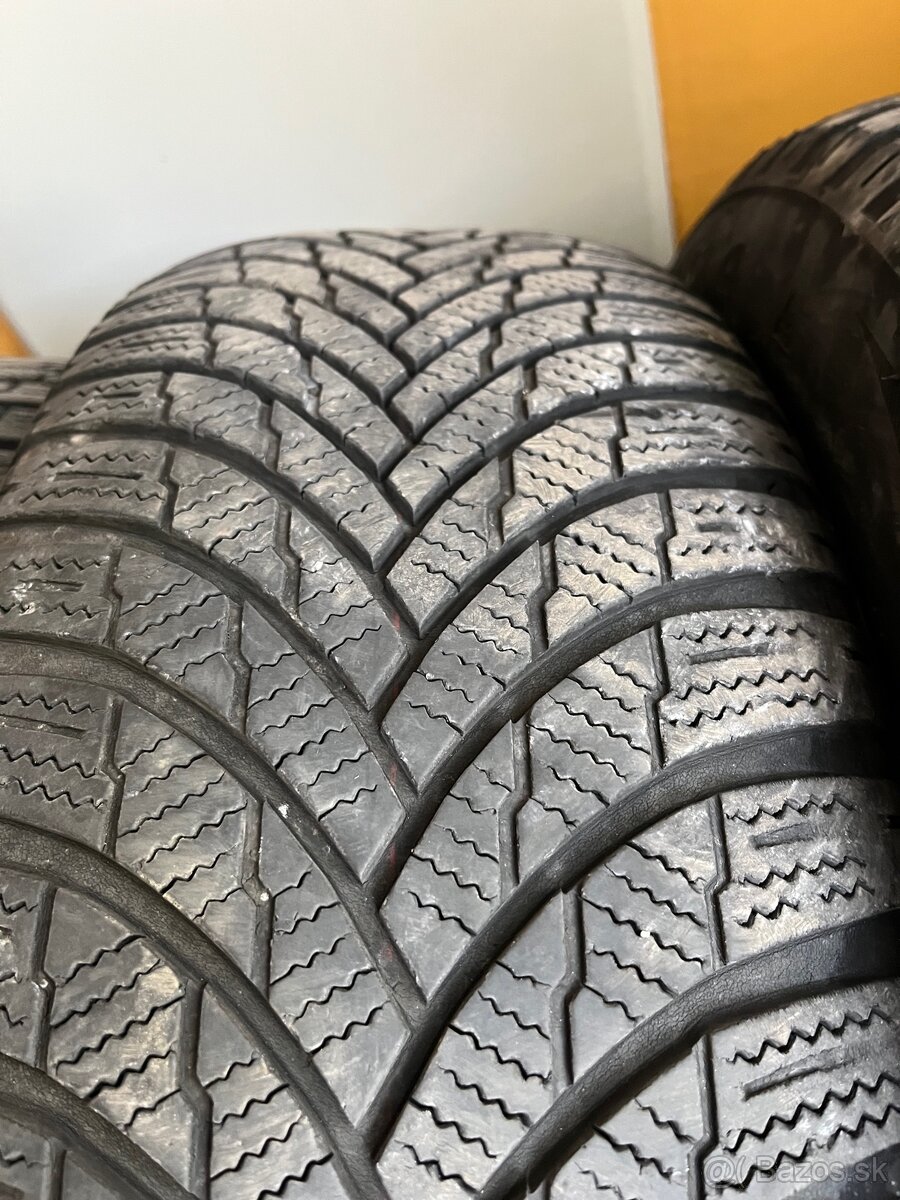 Zimne pneumatiky Firestone Winterhawk 4 215/60 R17 - 3