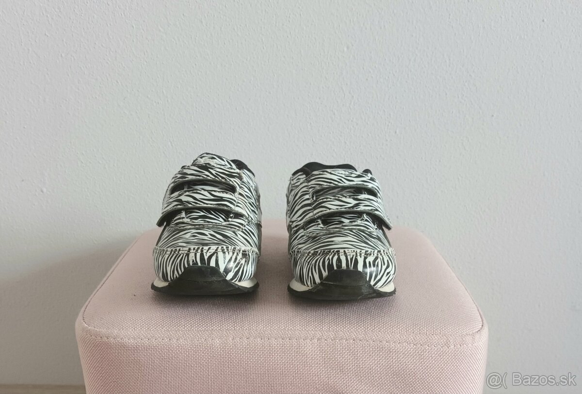 Dievčenské tenisky REEBOK v 24,5 - 3