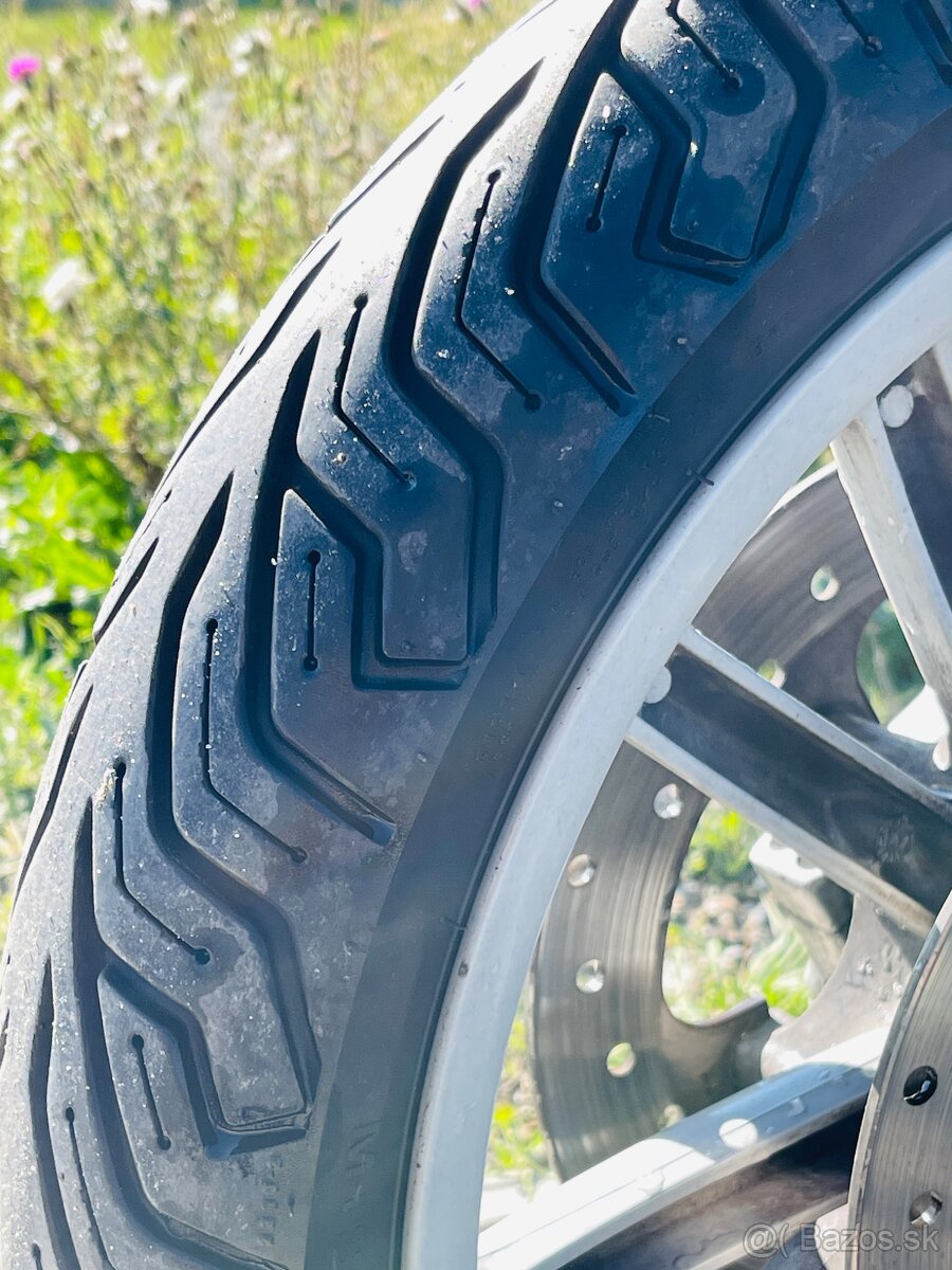 Predám skúter Piaggio Beverly 500 - 3