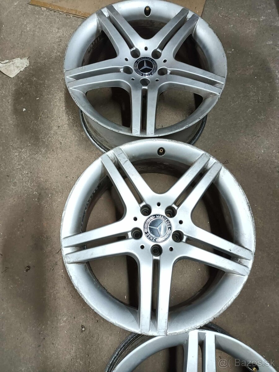 4ks alu disky orig. Mercedes r18 - 3