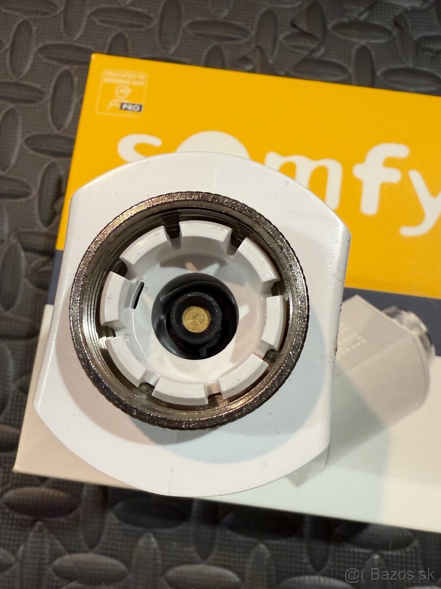 Smart hlavice na radiator Somfy - 3