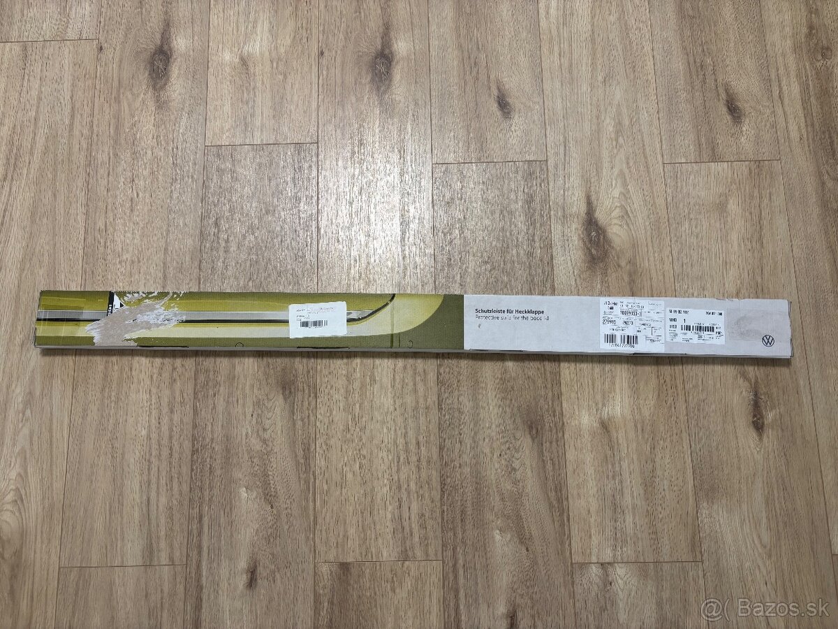 Lišta kufra na VW T-ROC - 3