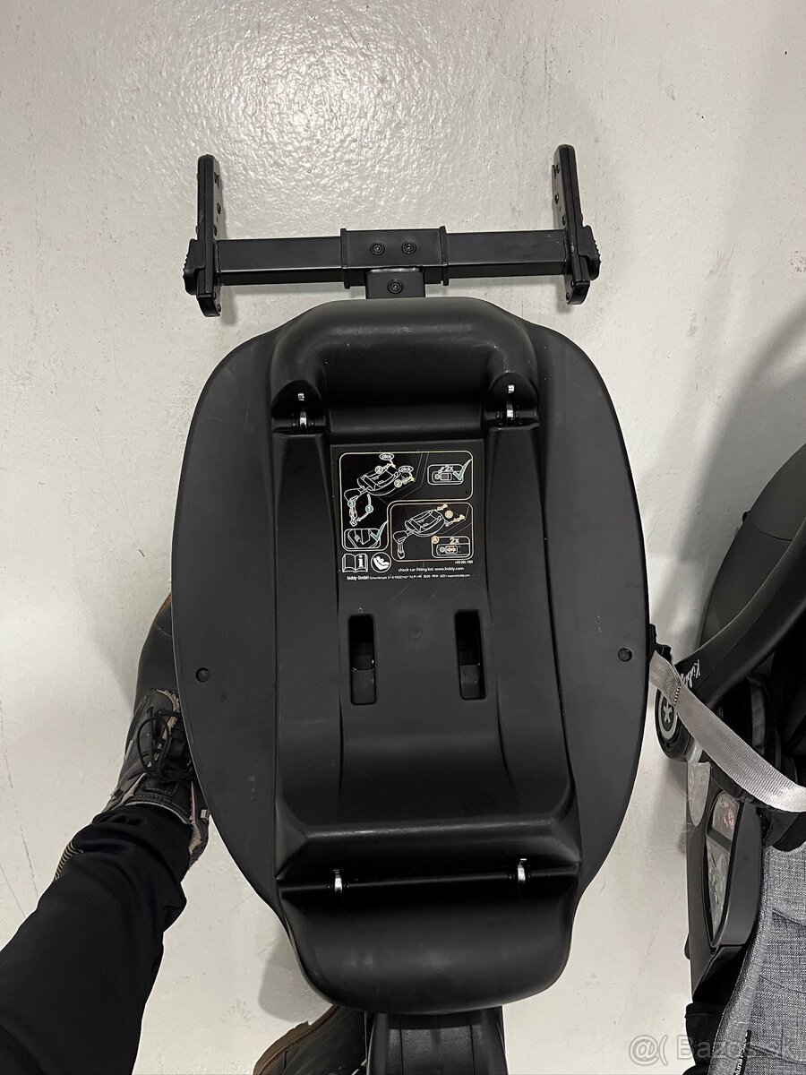 Autosedačka s podvozkom - 3