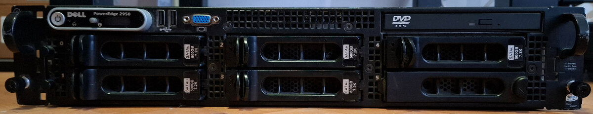 DELL PowerEdge 2950 2,5TB (5x500GB) - 3