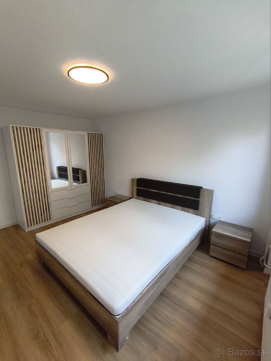 Štýlový 2-izbový byt na prenájom v Krompách - 3