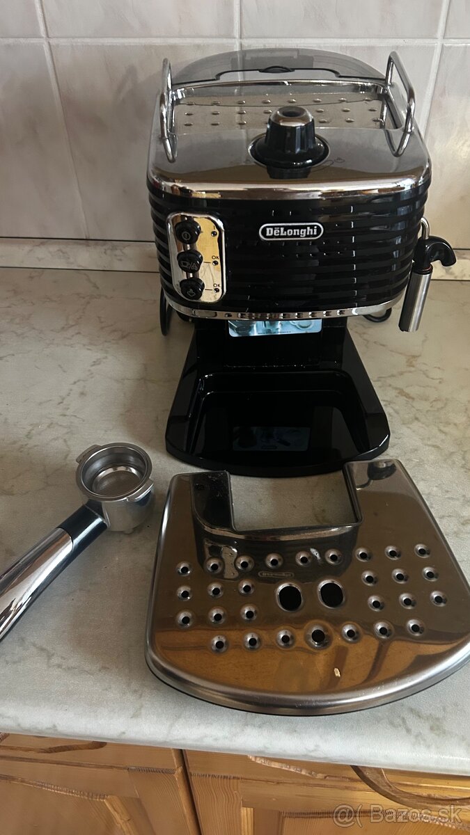 Pákový DeLonghi kávovar - 3
