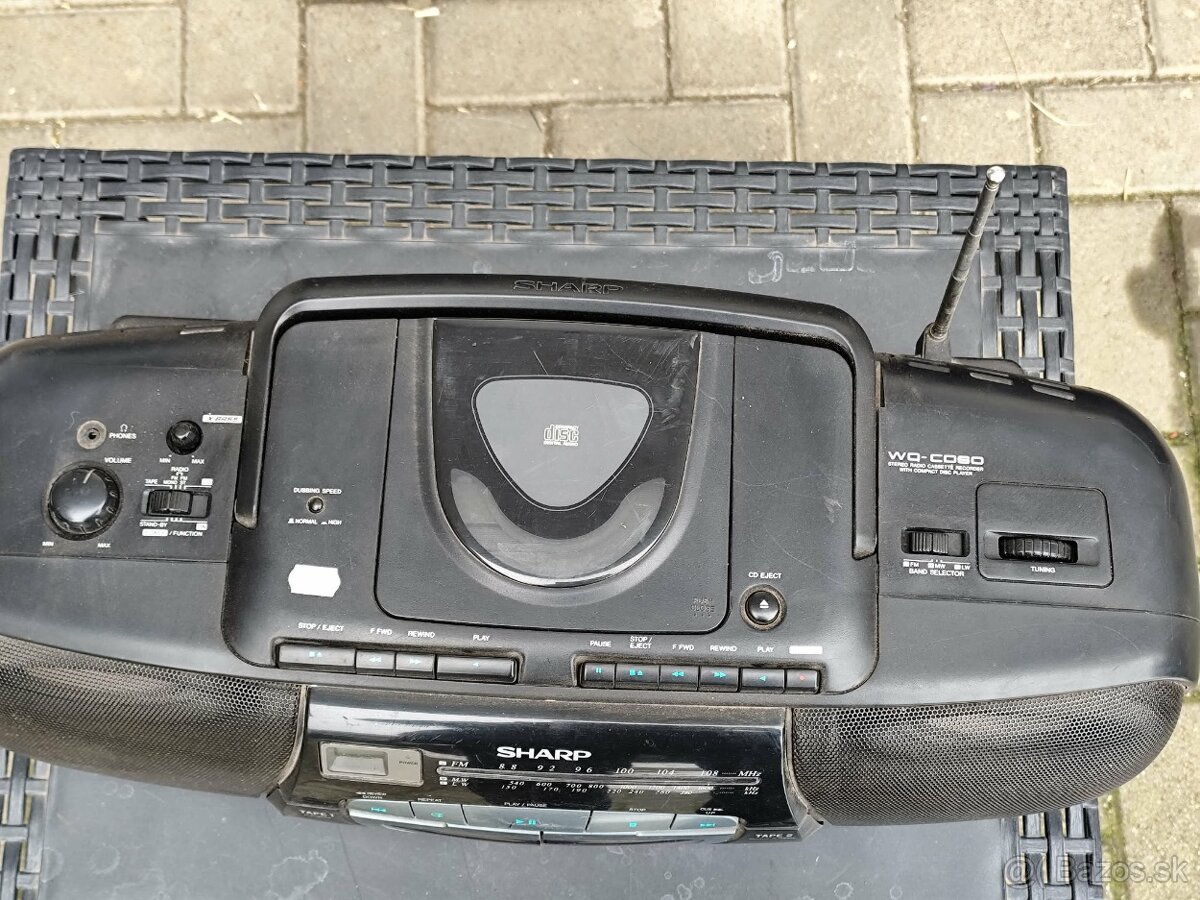 rádiomagnetofón Sharp - 3