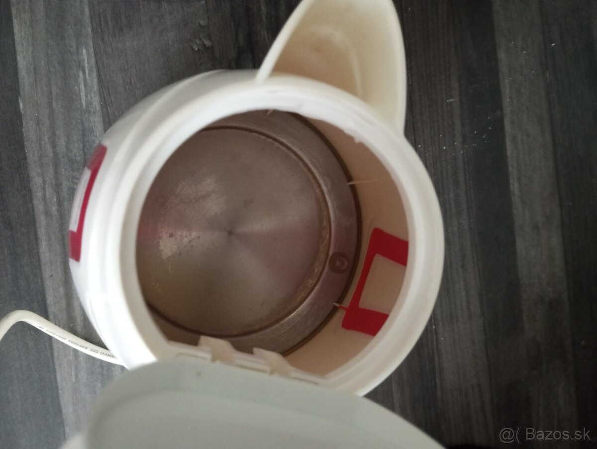 Rýchlovarná kanvica Eta - 3