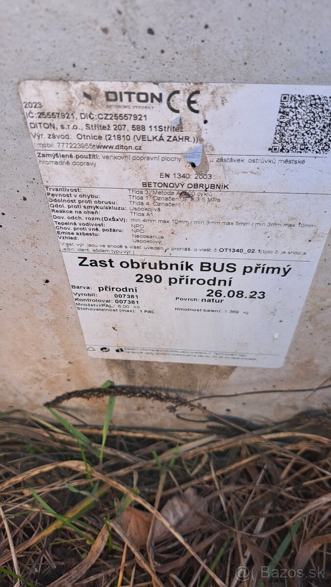 Predám zástavkové obrubníky BUS - 3