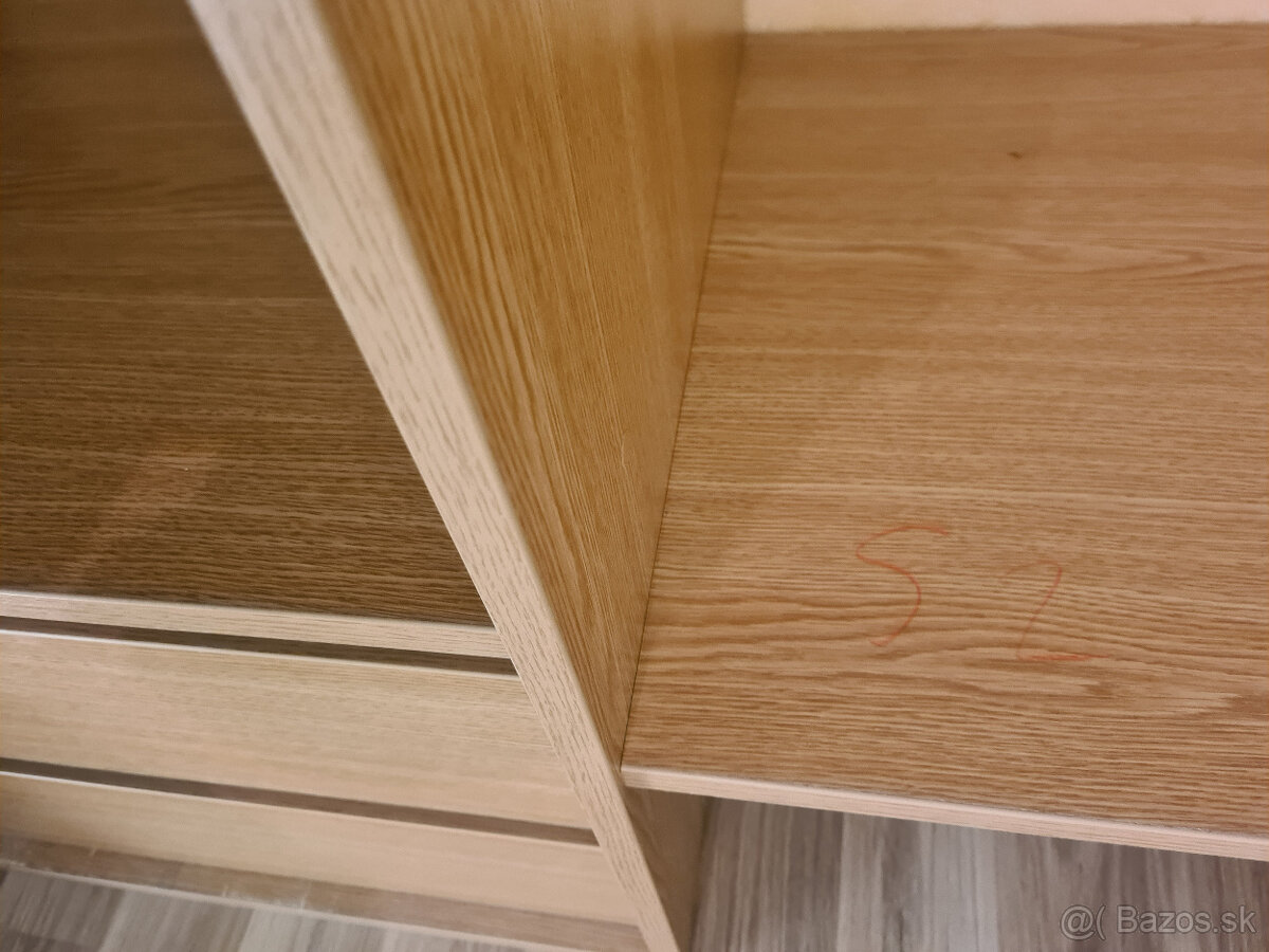 Vstavaná skriňa - 3