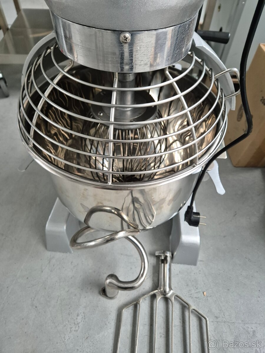 KUCHYŇSKKÝ ROBOT 10L ŠLAHAČ MIESIČ CESTA - 3