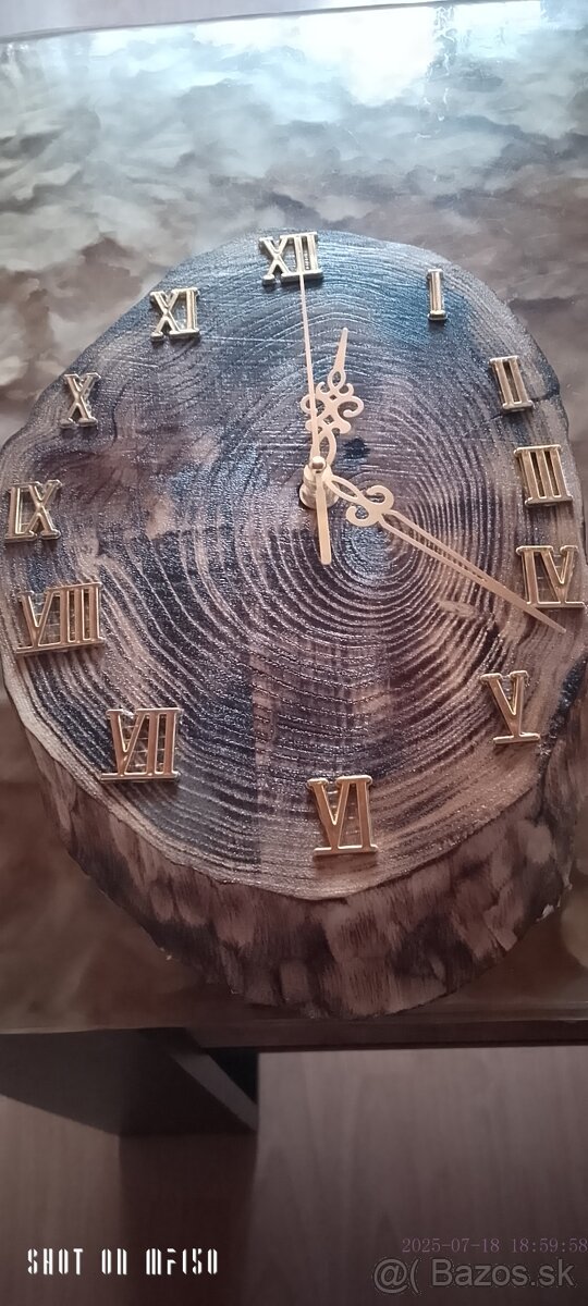 Agátove hodiny lakovane palené - 3