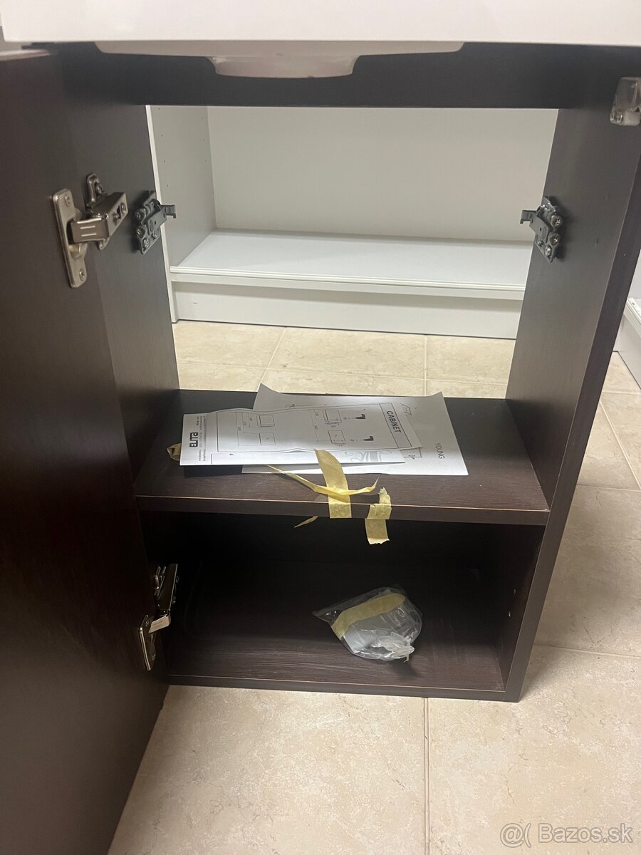 Závesná umyvadlová skrinka - 3