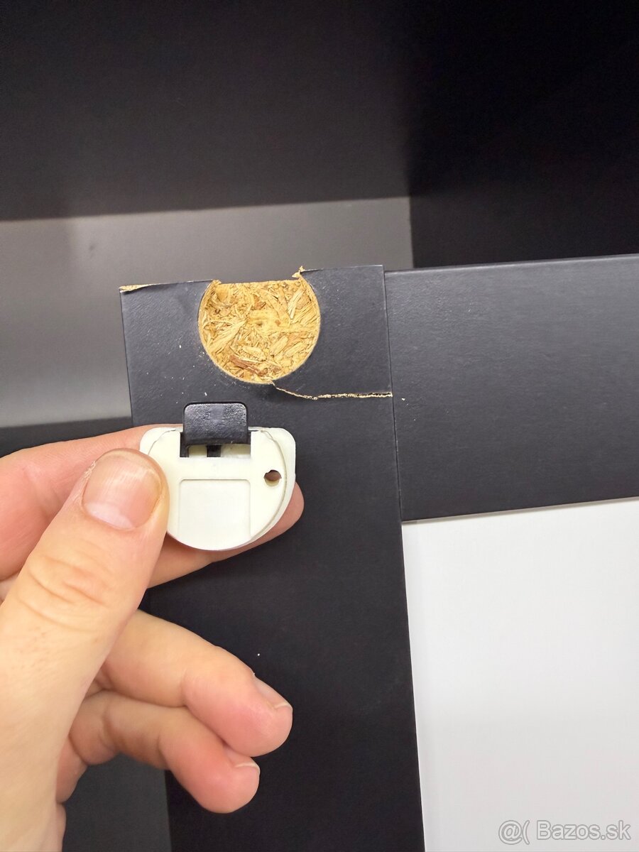 Darujem skrinu za odvoz - 3