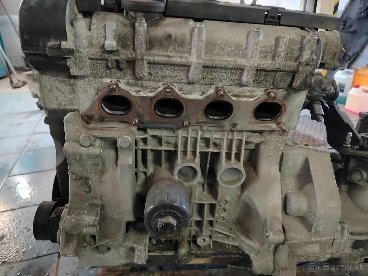 Predám motor 1.4 16v - 3
