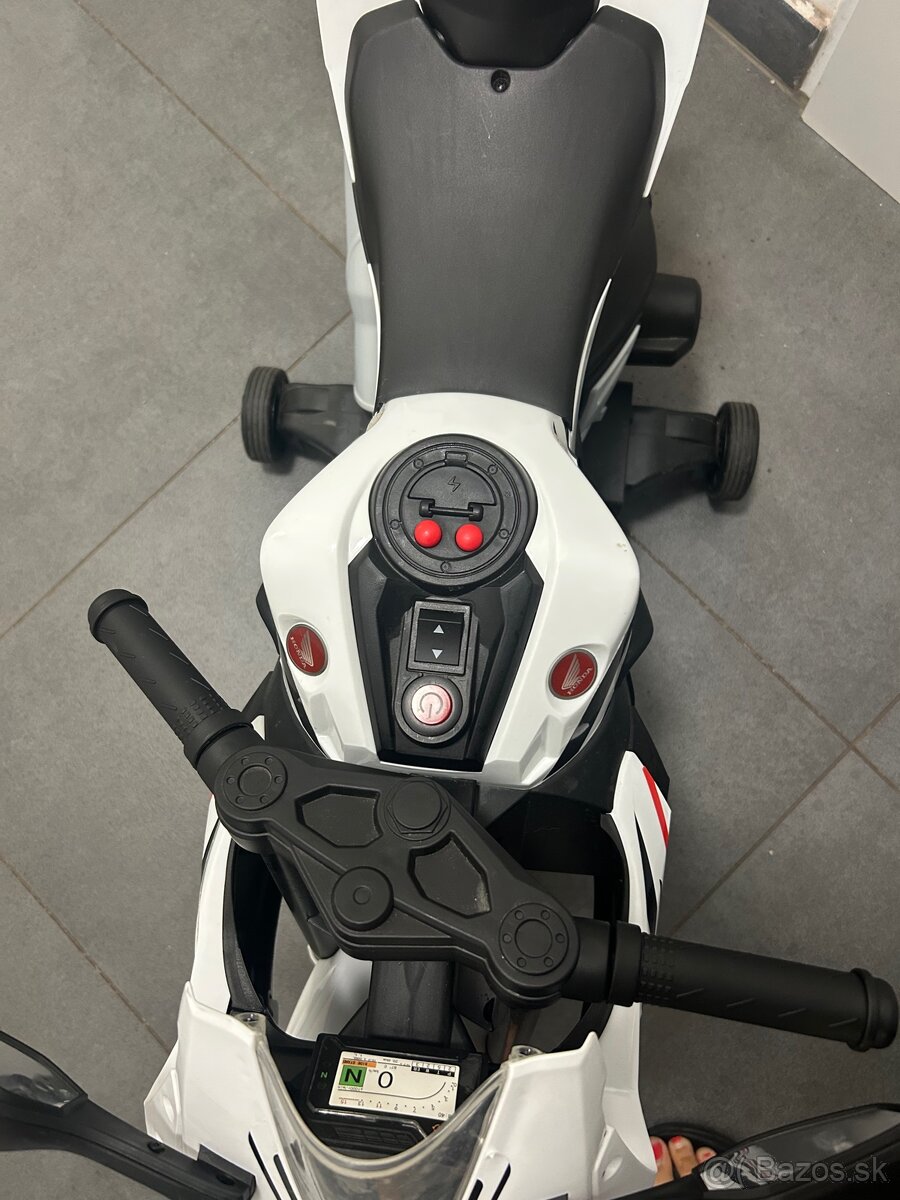 Detská elektrická motorka Honda - 3