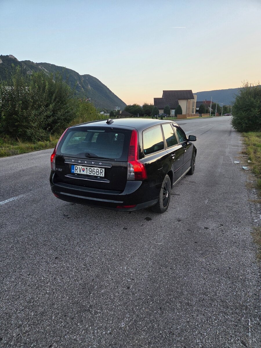 Volvo v50 1,6D - 3