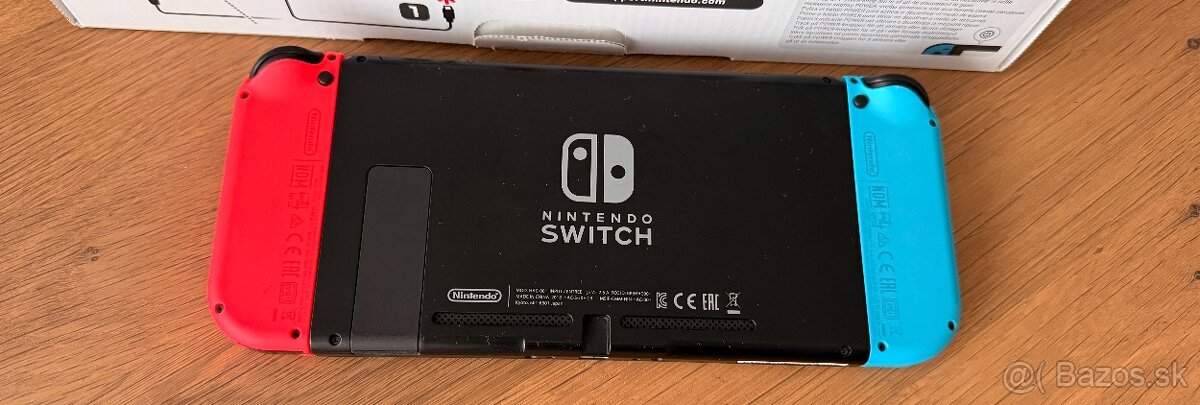 Predam hernu konzolu Nintendo Switch - 3