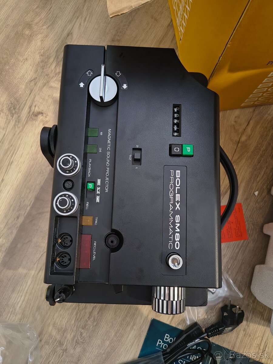 Premietačka Molex nepoužívaná - 3