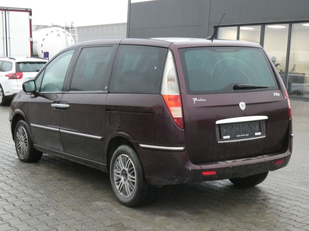 Lancia Phedra 2.2 JTD 125kW, VÝPRODEJ - 3