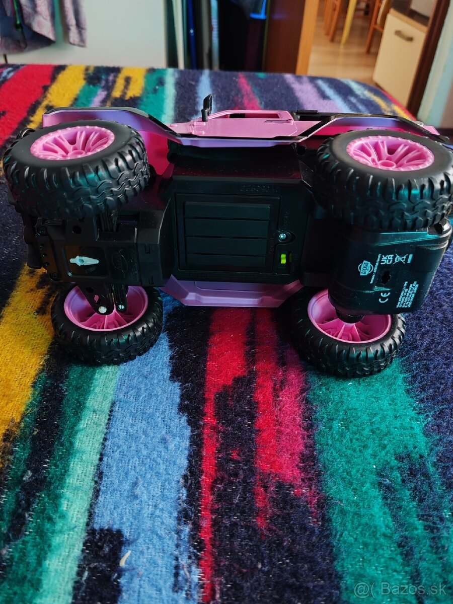 Autíčko na diaľkové ovládanie - 3