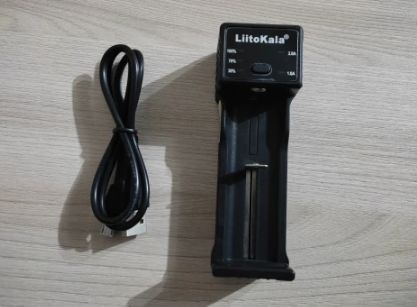 Predam Univerzálna nabíjačka - 3