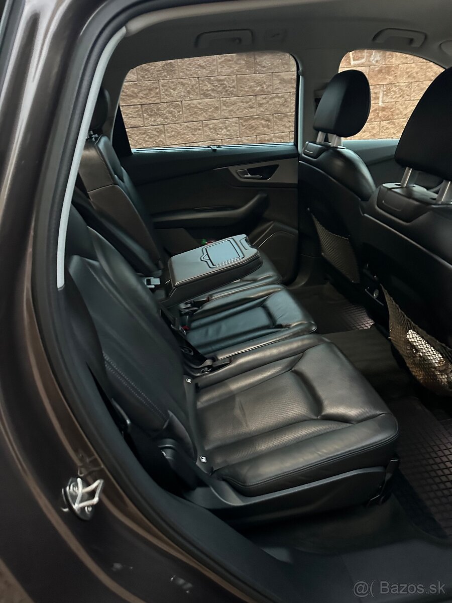 AUDI Q7 - 3