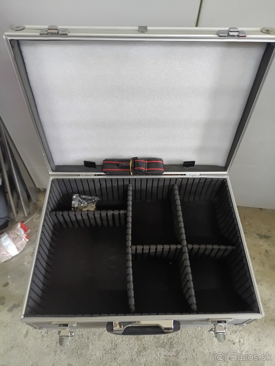 Kufor na vysielačku - 3