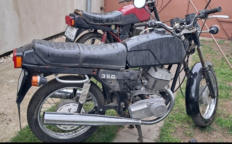 Jawa,Yamaha - 3