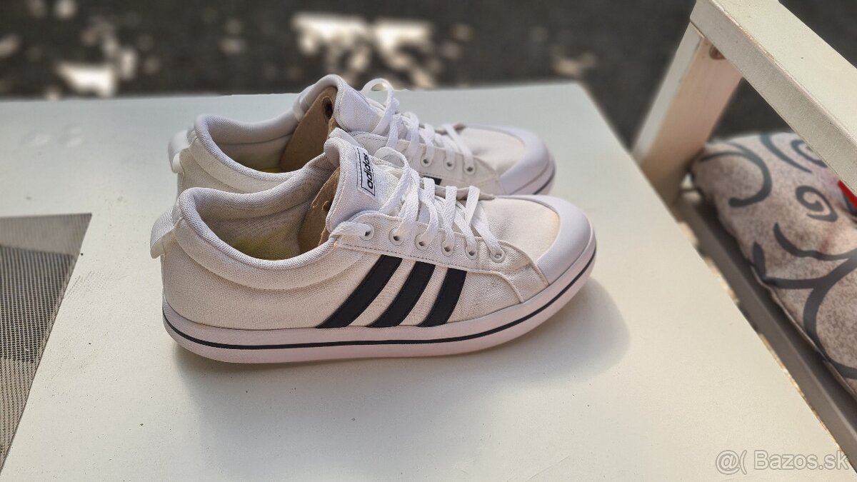 Adidas 45 1/3 UK 10,5 - 3