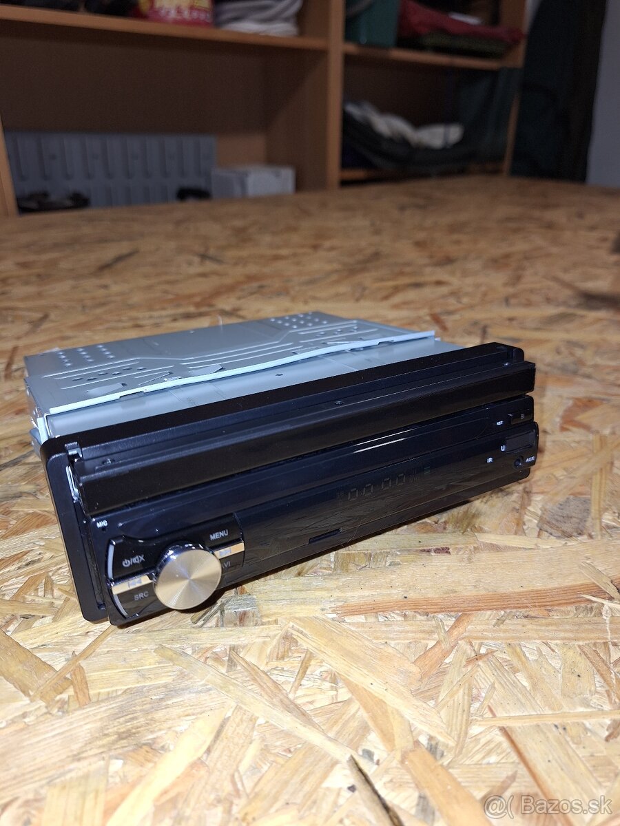 Predám vysoko kvalitné rádio ,,Retractable Screen Android - 3