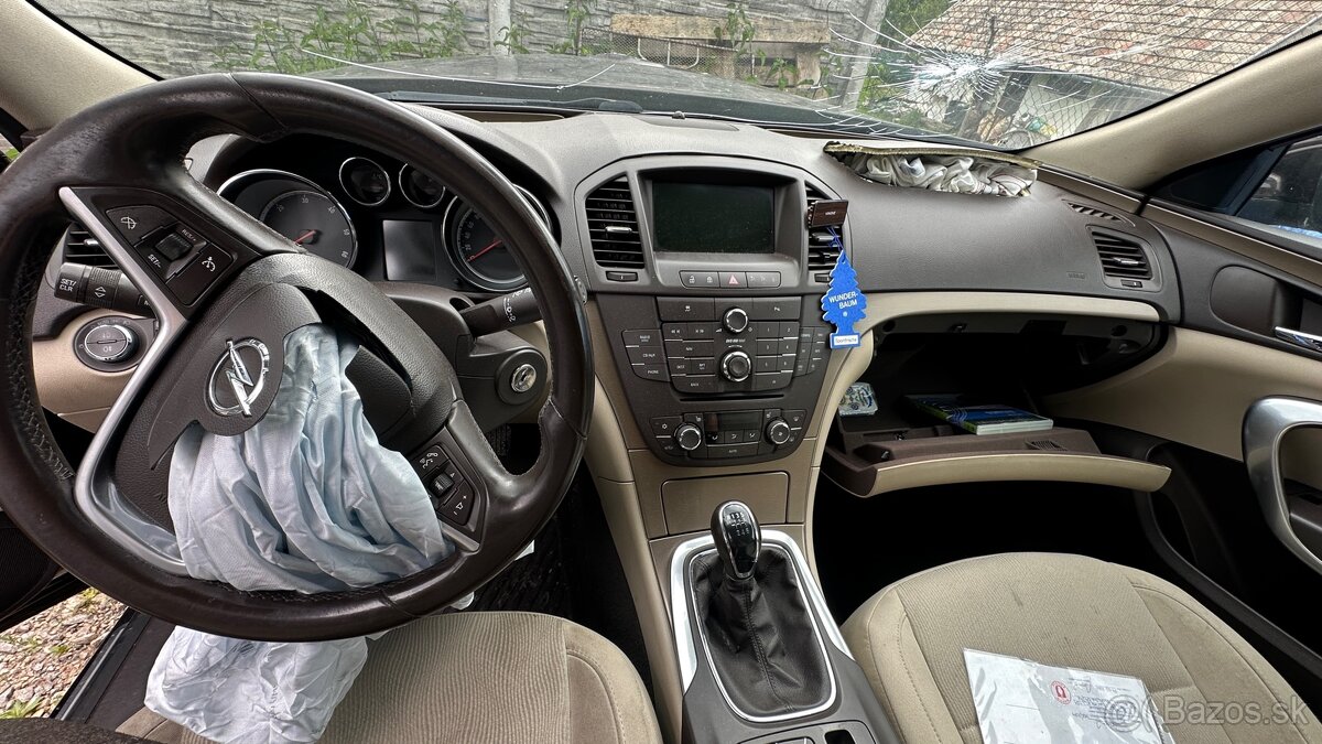 Opel Insignia 2.0 cdti 96kw - 3