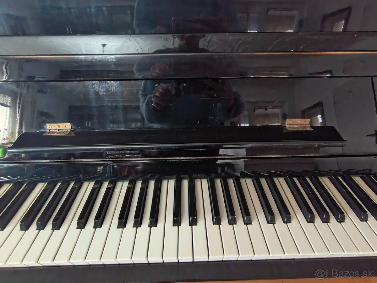 Klavír - 3