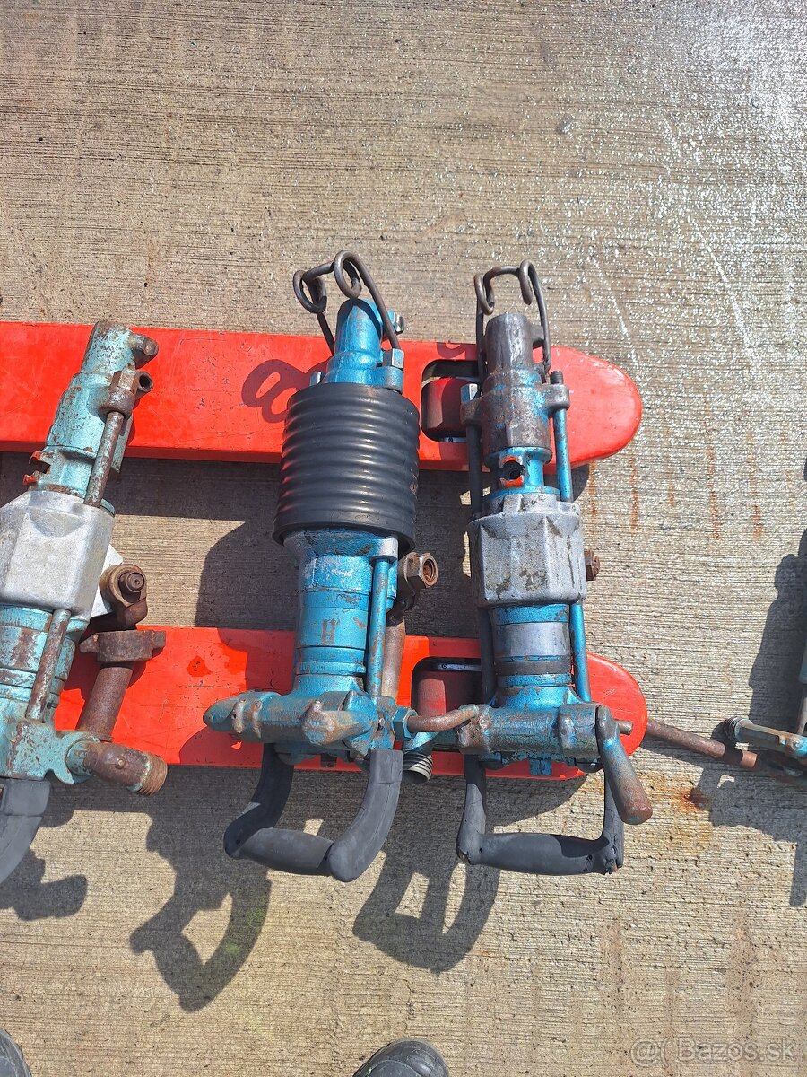 Predám používané pneumaticke kladiva Permon. - 3